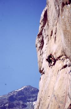 Lefmost route, 5.11 traverse, photo: M.W.